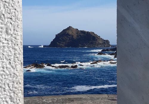 Svend   Bølger I Marmor